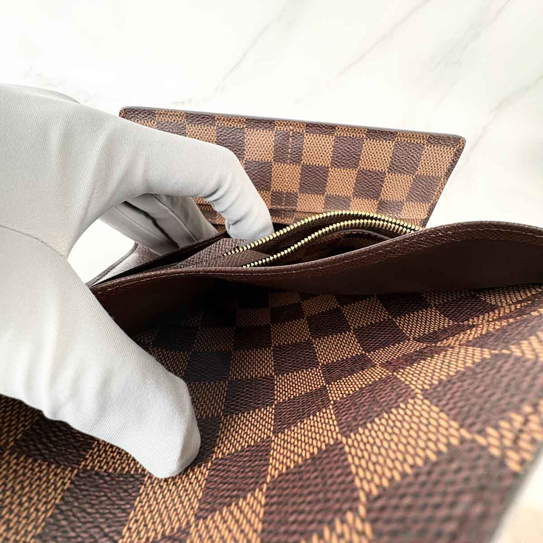 Louis Vuitton Long Wallet Damier Ebene