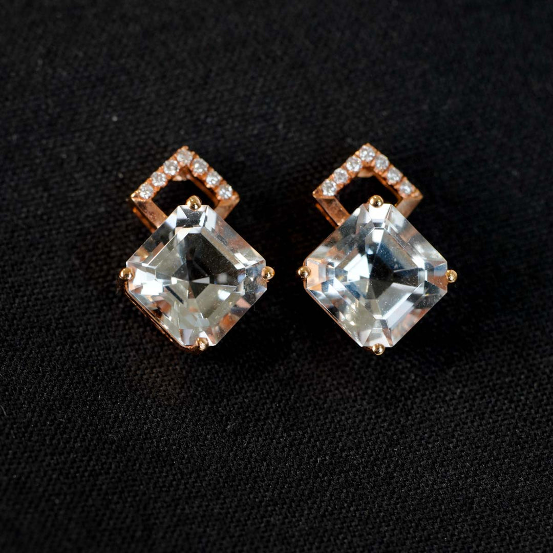 Natural Aquamarine Stone Stud Earrings D4.66ct, Diamond d0.09ct. 18K Stone
