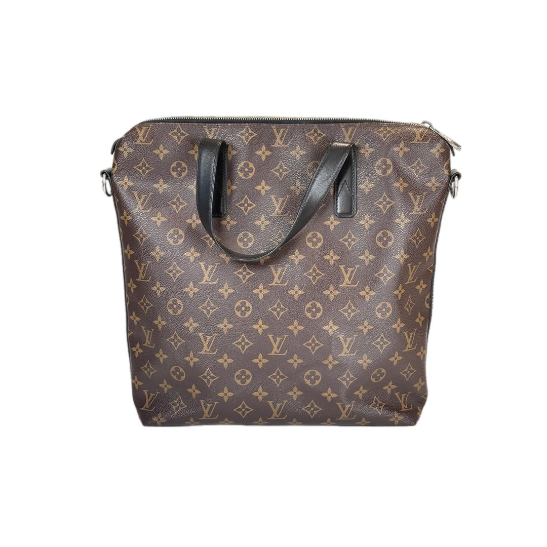 Louis Vuitton Zip Hand Bags with Strap
