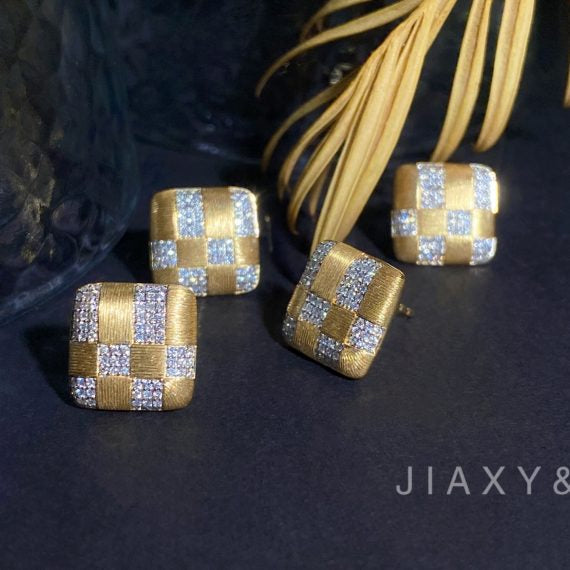 Diamond Square Checkered Ear Studs