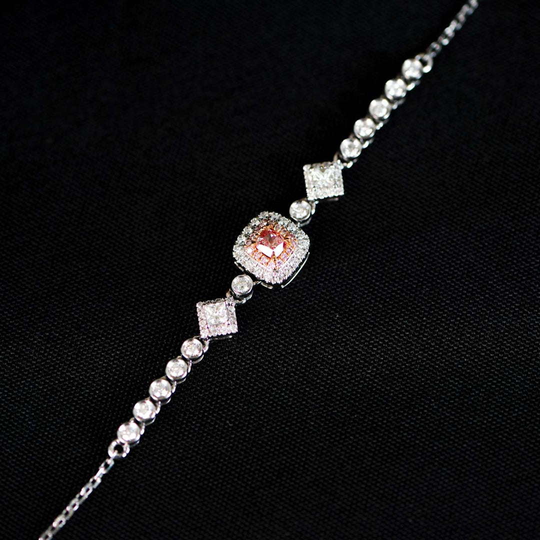 Natural Pink Diamond Bracelet D0.126 d0.421ct 18K Gold