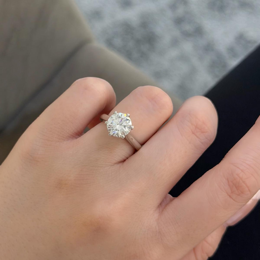 Natural White Diamond Ring 2.2ct D VS2 3EX N 18K Gold GIA