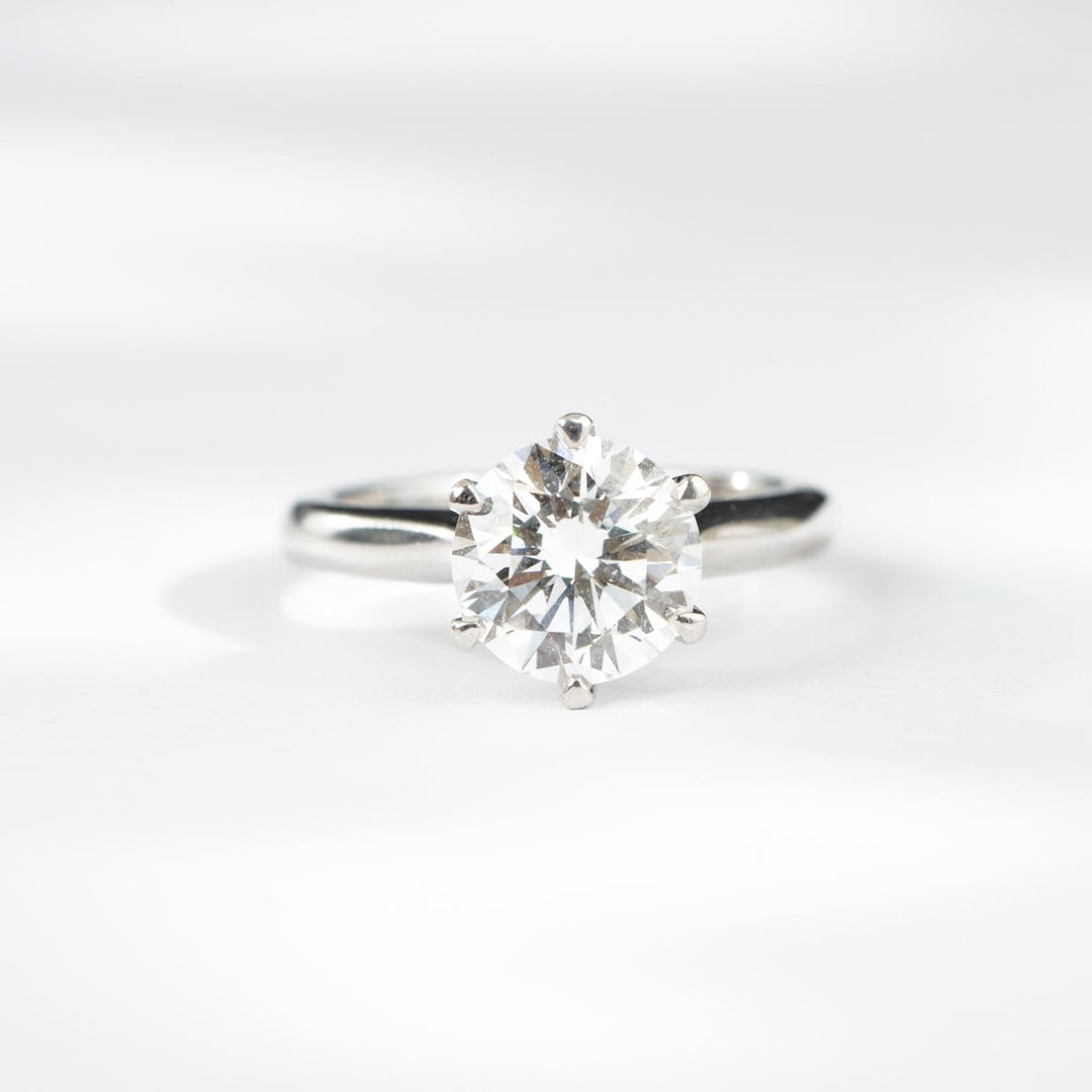 Natural White Diamond Ring 2.2ct D VS2 3EX N 18K Gold GIA