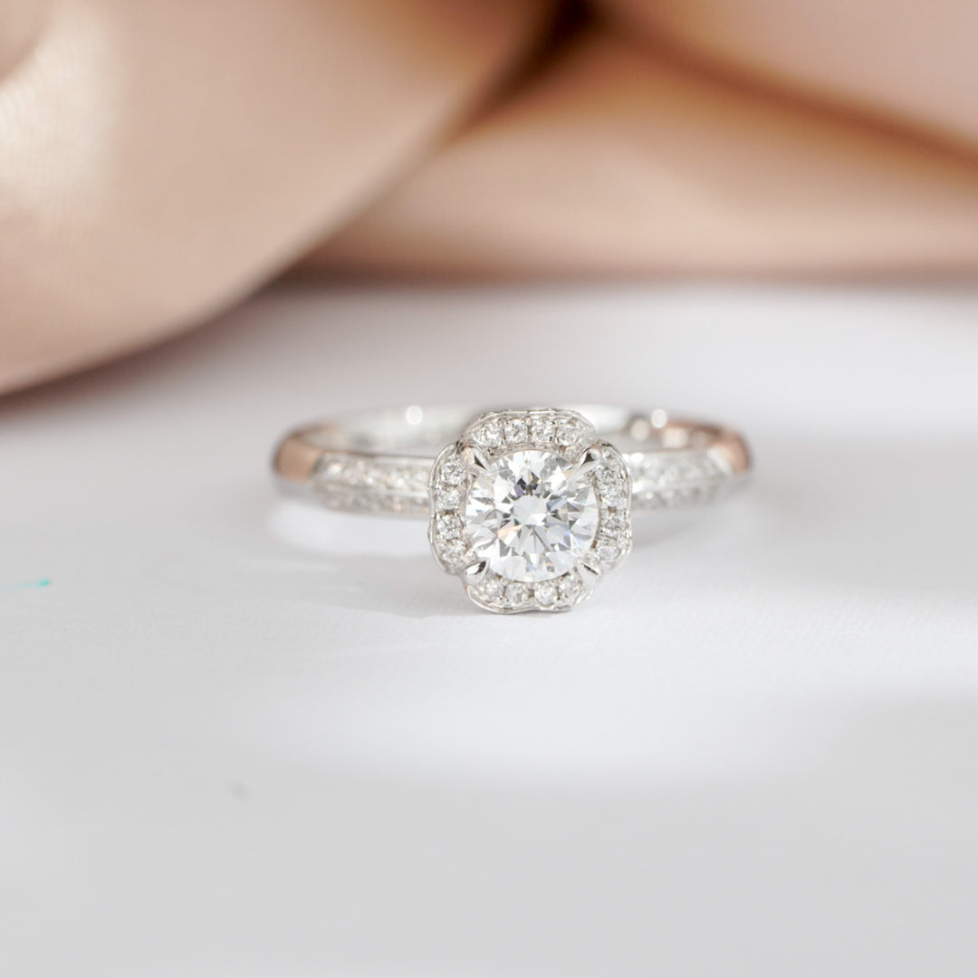 Natural White Diamond Ring D0.50ct d0.275ct, E VS2 3EX 18K Gold GIA