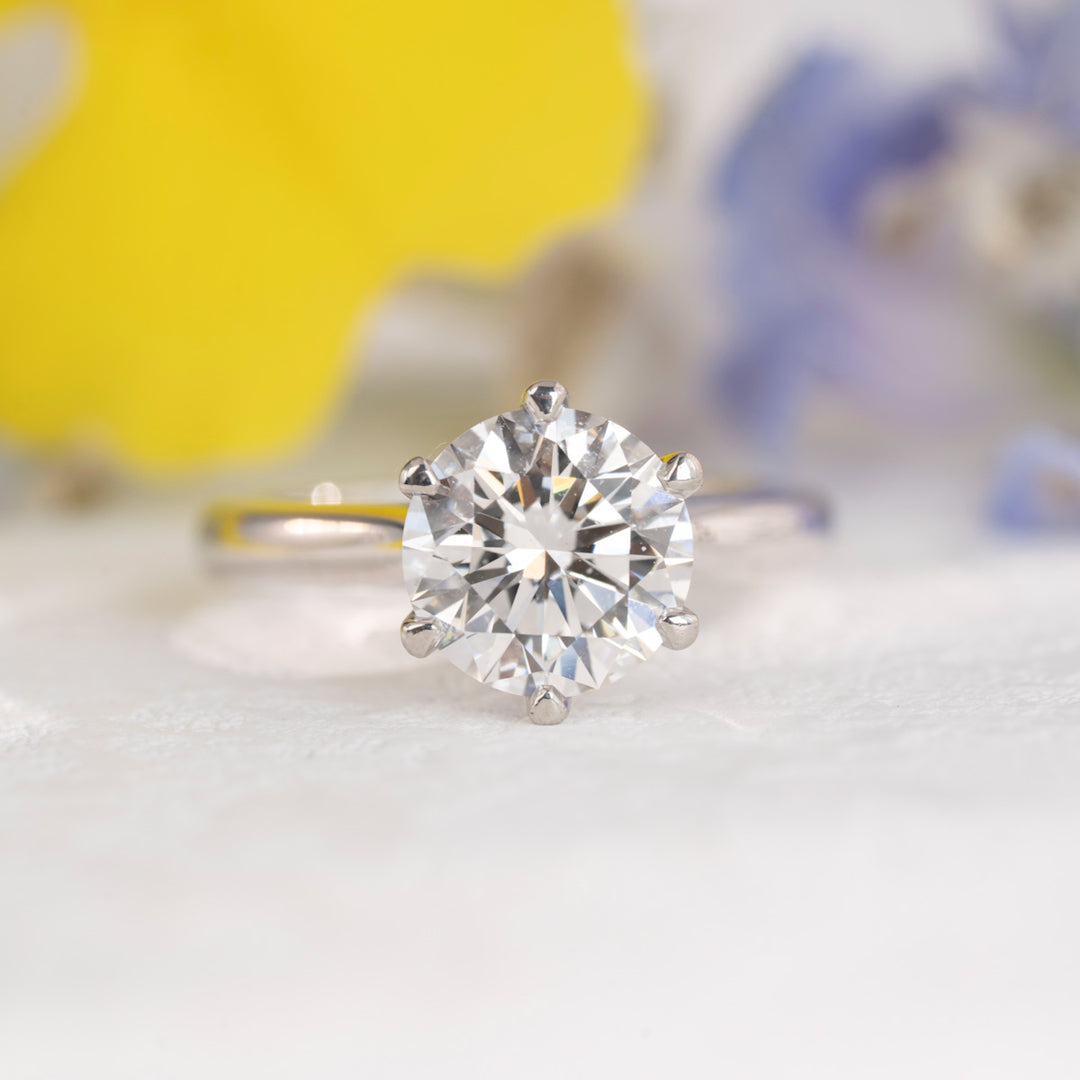Natural White Diamond Ring 2.2ct D VS2 3EX N 18K Gold GIA