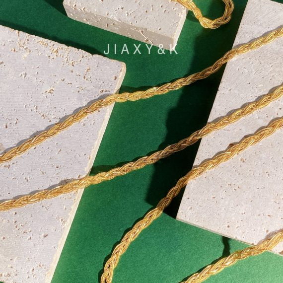 Italian Craftsmanship Braided Necklace in 18K Gold - Jiaxyk
