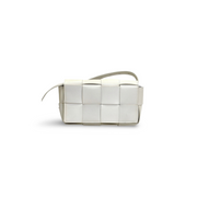 Bottega Veneta White Cassette Belt Bag - Jiaxyk