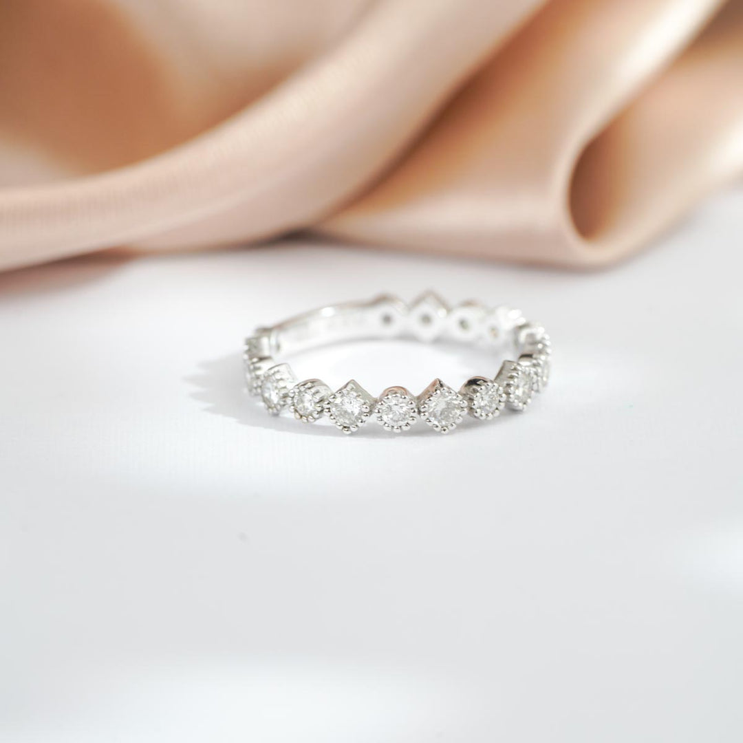 Natural White Diamond Eternity Ring D0.67ct, 18K Gold