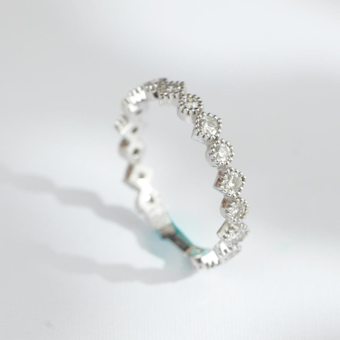 Natural White Diamond Eternity Ring D0.67ct, 18K Gold