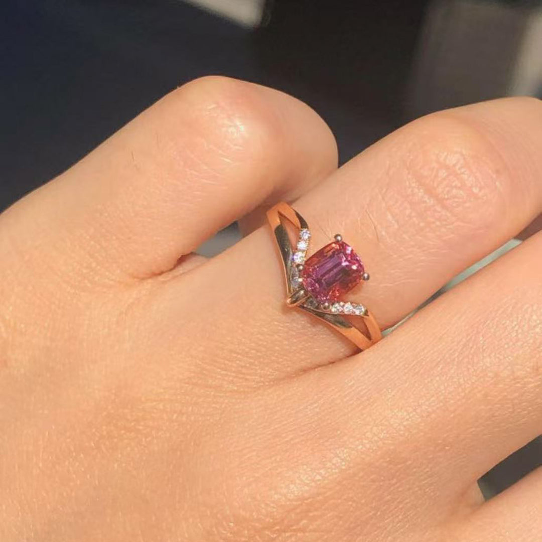 Natural Spinel Ring 1.16ct Diamond 0.06ct 18K Gold