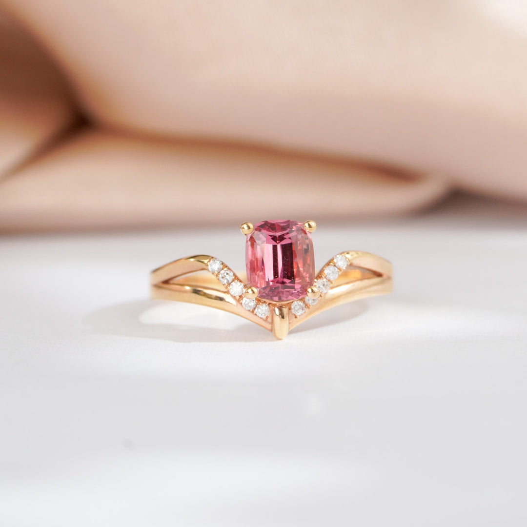 Natural Spinel Ring 1.16ct Diamond 0.06ct 18K Gold