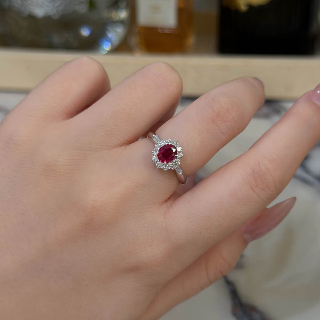 Natural Ruby Ring. D:0.91ct d:0.32ct Pigeon Blood PT900,Burma