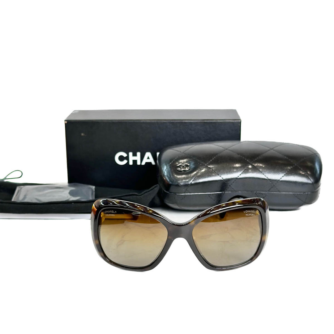 Chanel 2022 CC Pearl Polarized Sunglasses