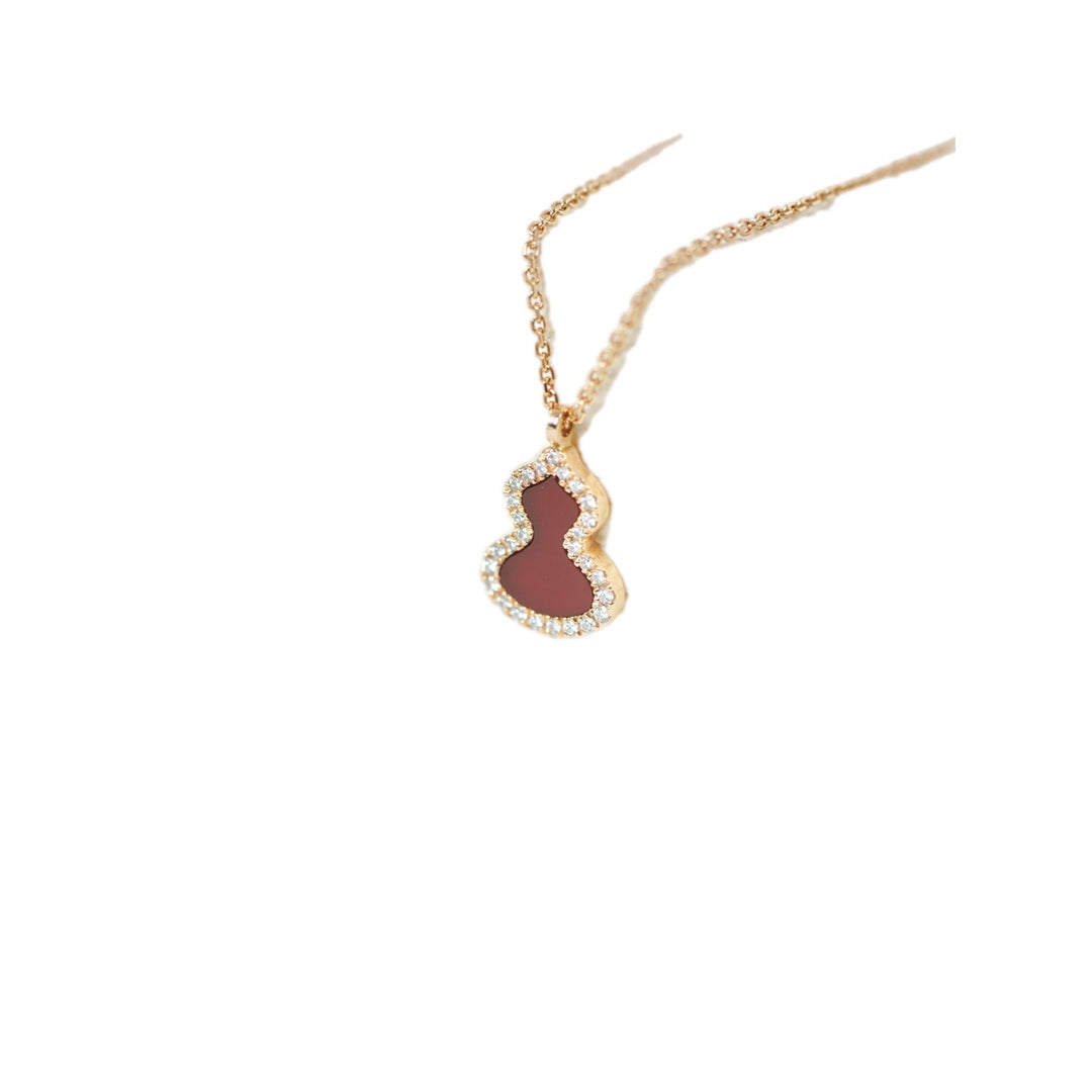 Qeelin Wulu Necklace Petite 18k Rose Gold Red Agate