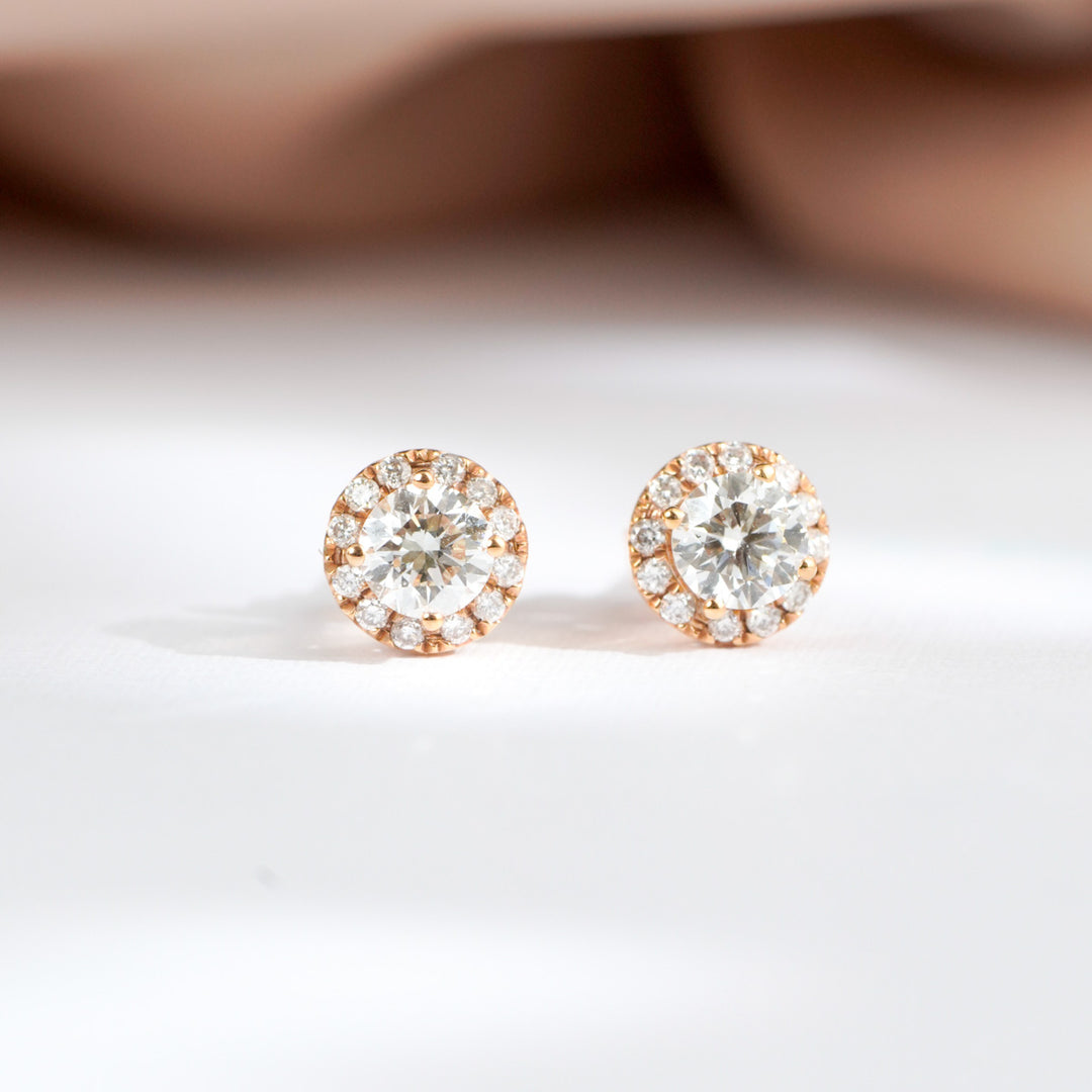 Natural White Diamond Earrings Studs D0.53ct d0.14ct, 18K Gold