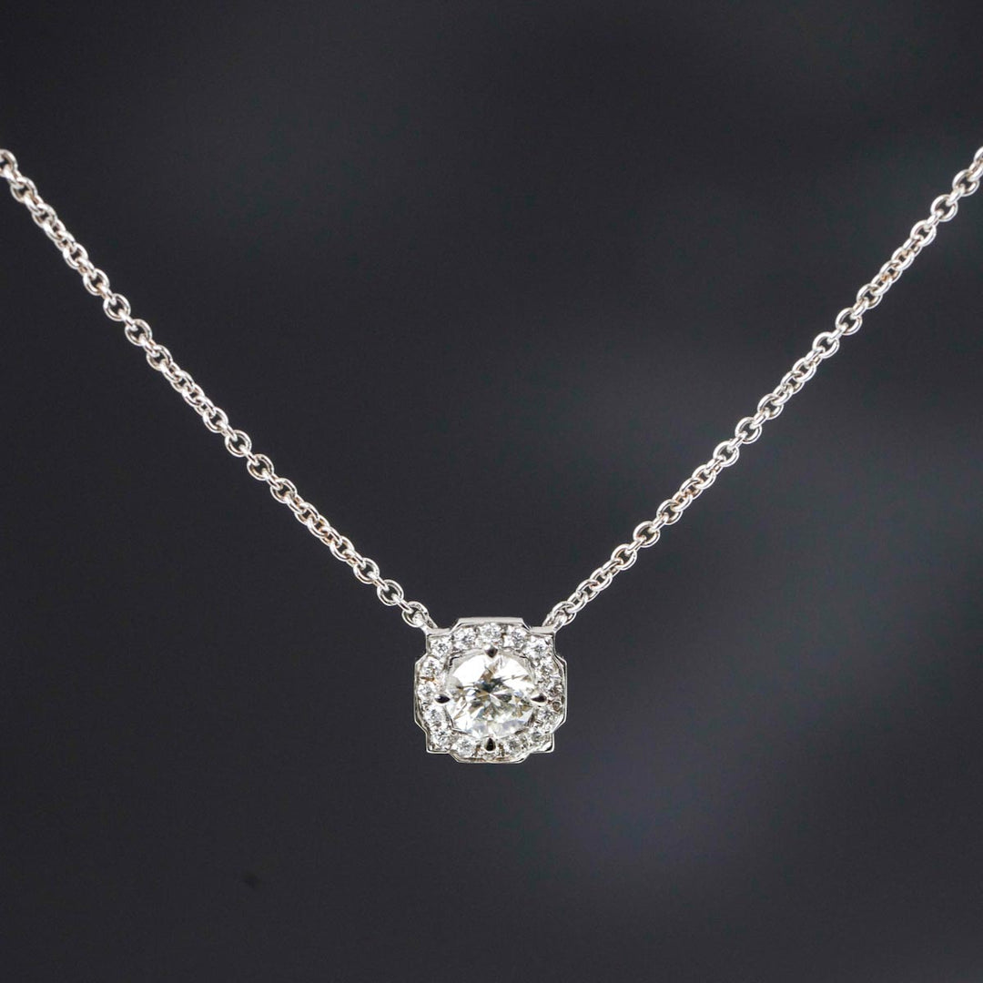 Natural White Diamond Necklace D0.30ct d0.12ct, 18K Gold GIA