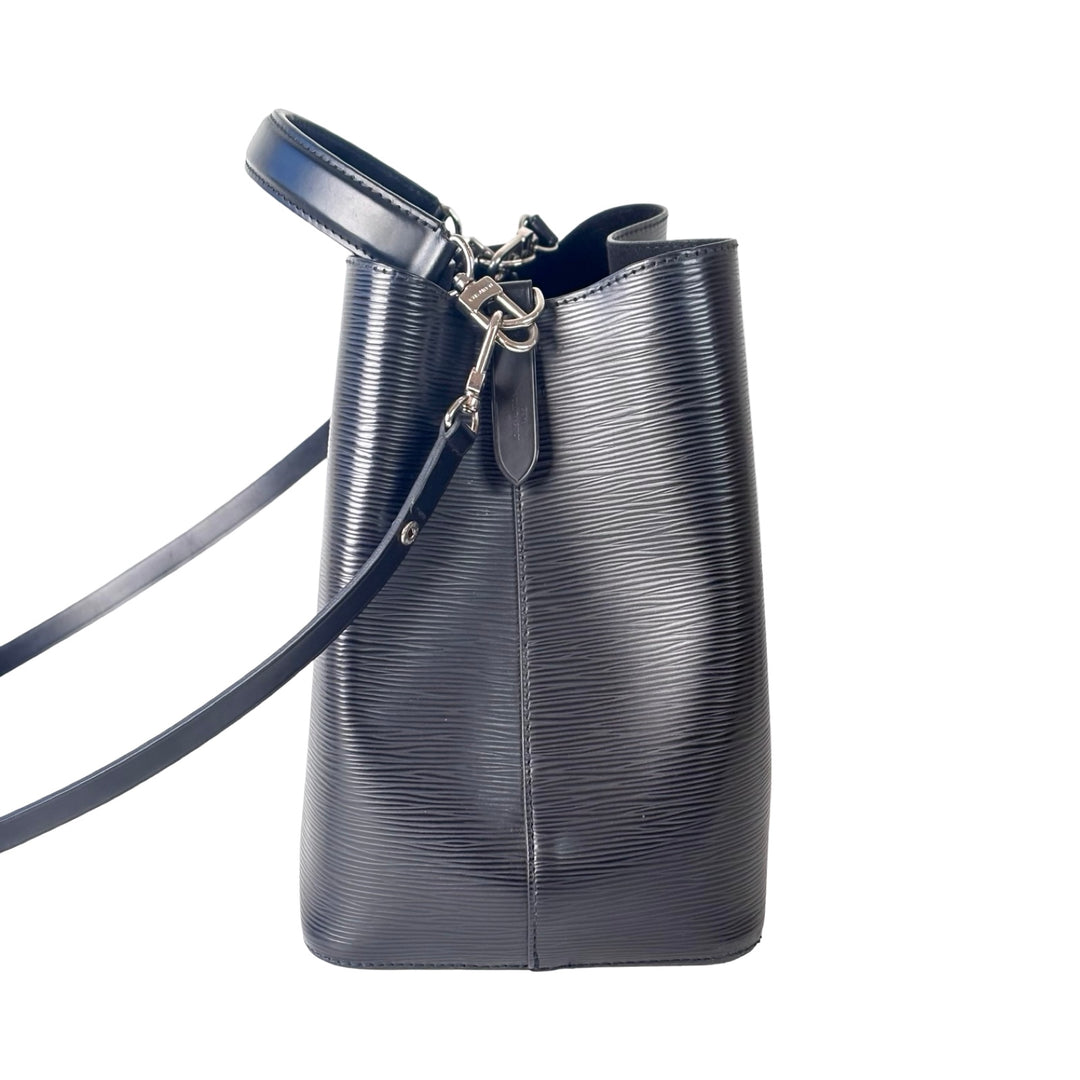Louis Vuitton Neonoe Mm Black Epi Bag