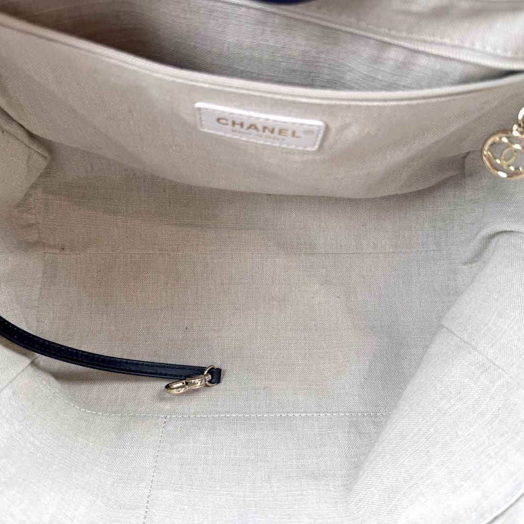 Chanel Tote Deauville Small Dark blue Bag
