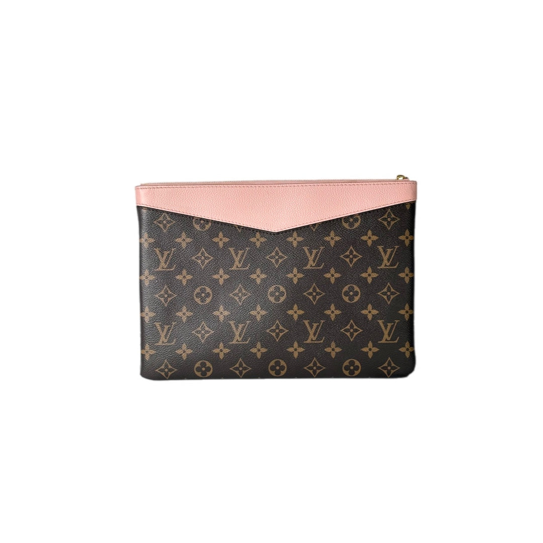 Louis Vuitton Daily Pouch Bags