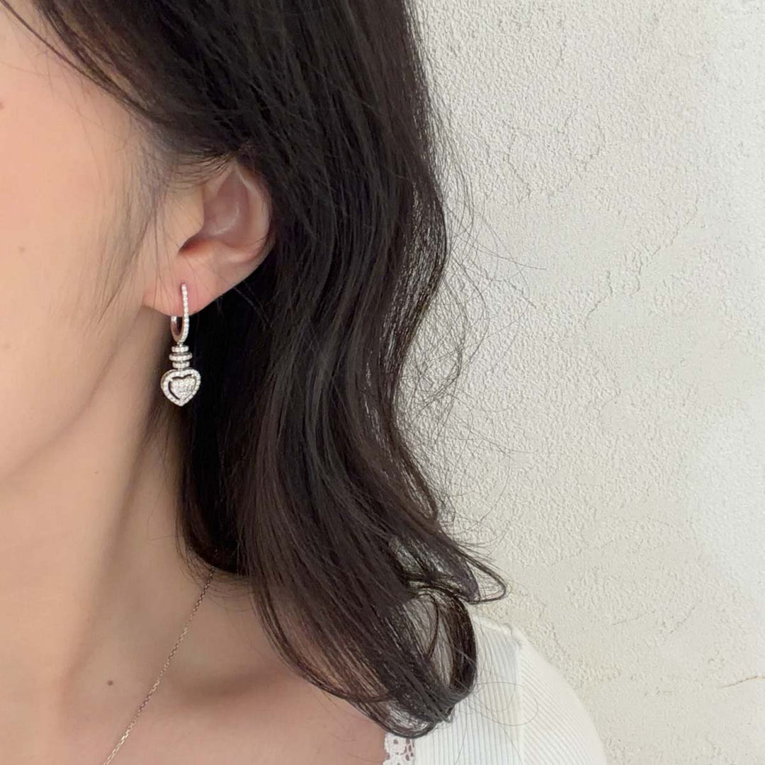 Natural White Diamond Heart Earrings. D0.88ct,18K