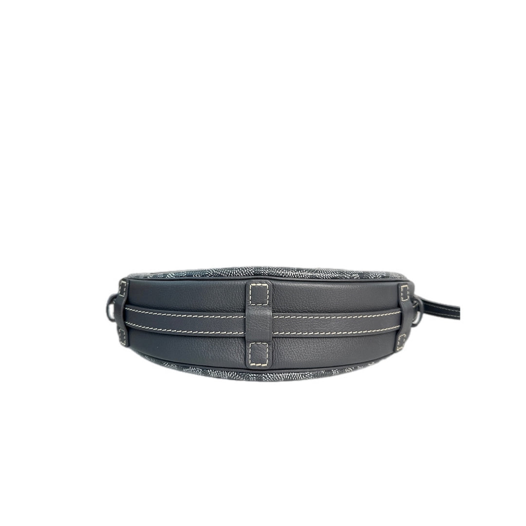 Goyard Hirondelle Bag