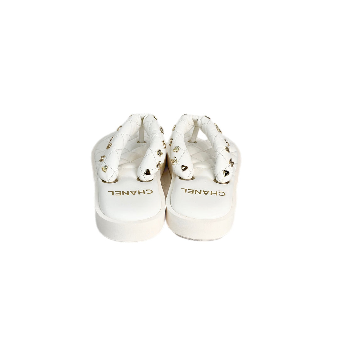 Chanel 23P Thongs White With Charms #36.5