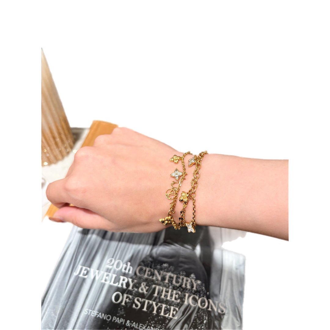 Louis Vuitton Blooming Bracelet in Gold Tone Strass