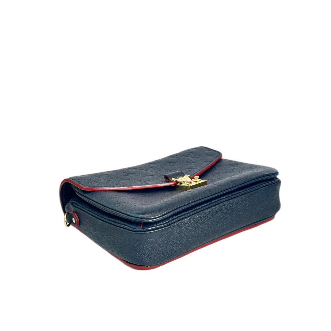 Louis Vuitton Pochette Métis Calfskin Navy