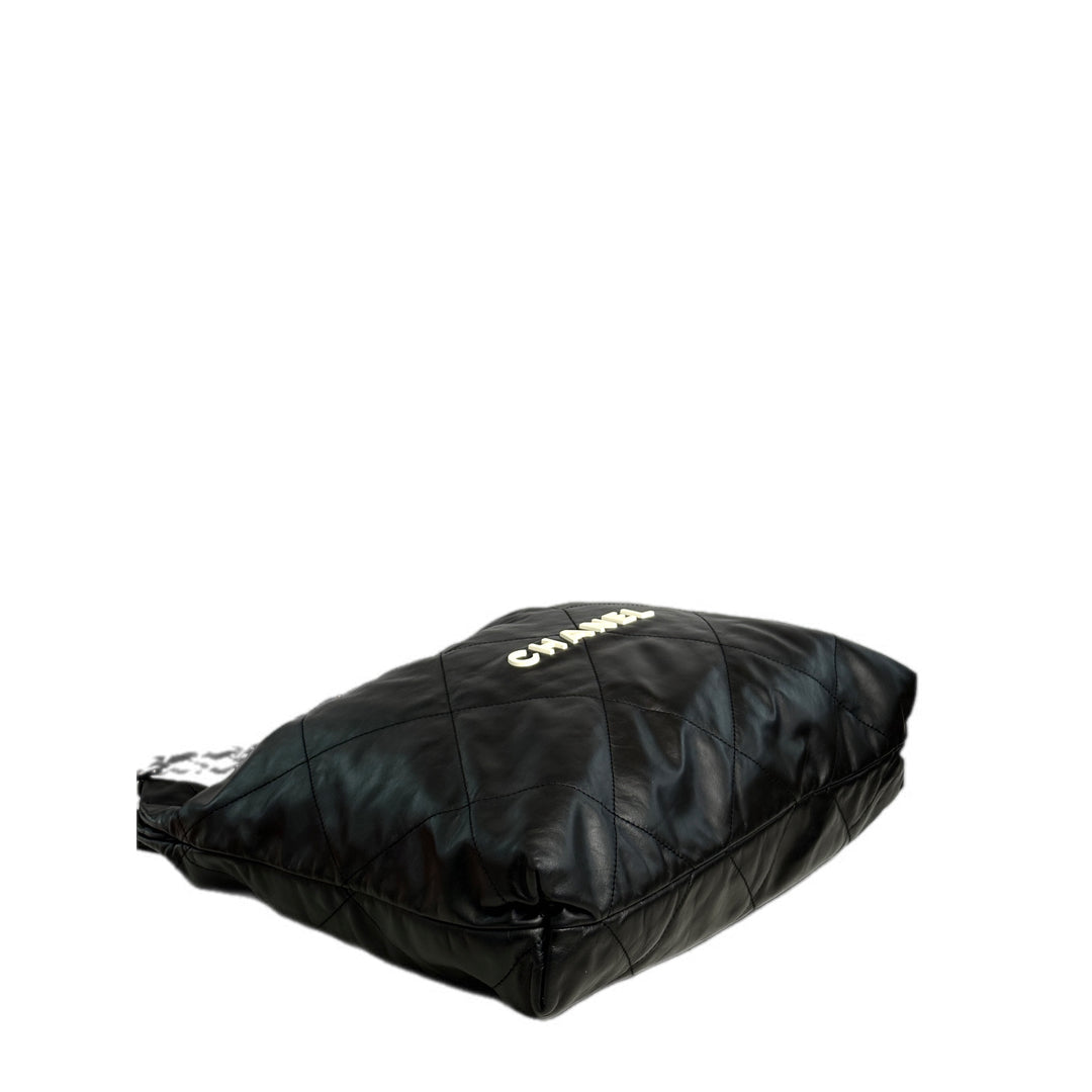 Chanel 22 Small Bag Black