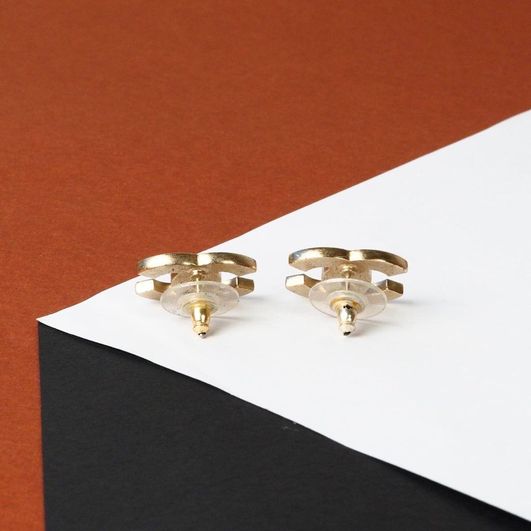 Chanel White and Pink CC Logo Earring
