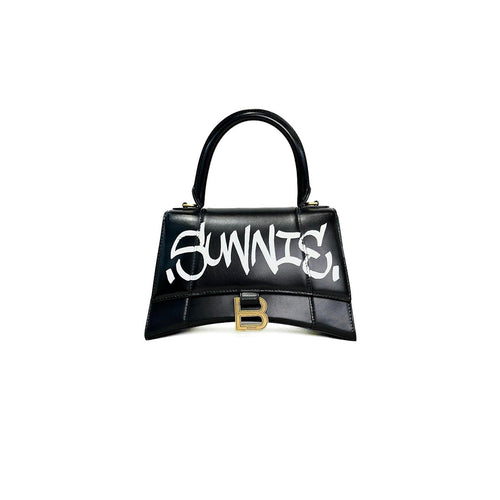 【極美品・付属品完備】Balenciaga HOURGLASS チャーム 三越伊勢丹 | BALENCIAGA/バレンシアガ通販 | HOURGLASS