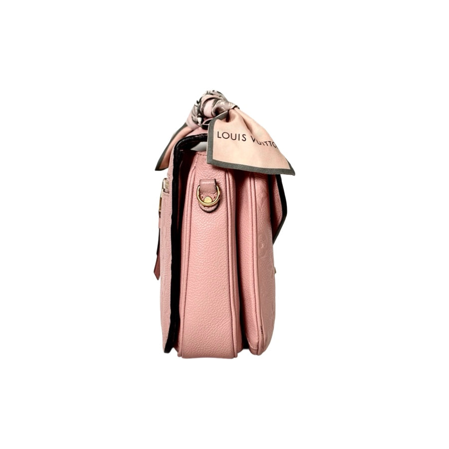Louis Vuitton Pochette Métis Monogram Empreinte