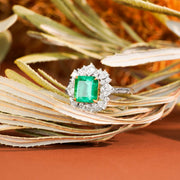 Natural Columbia Intense Green Emerald Stone Ring D2.76ct, Diamond d1.63ct. 18K Gold