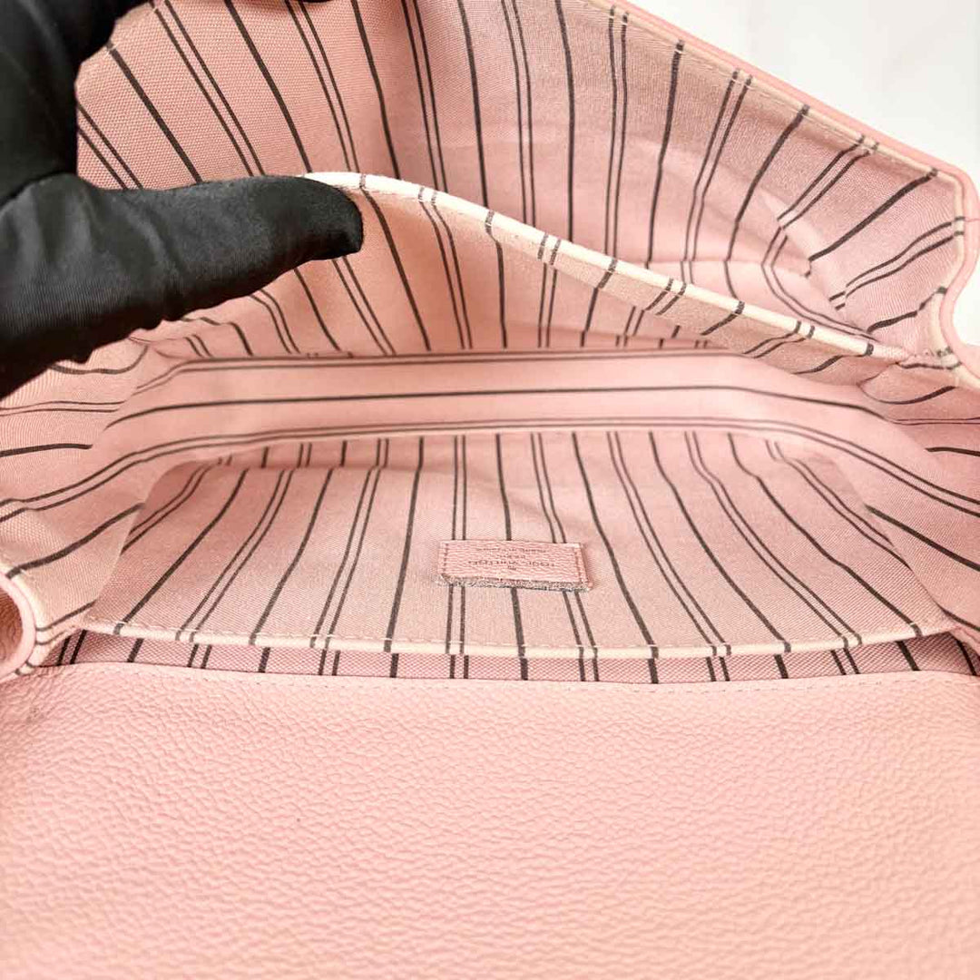 Louis Vuitton Pochette Métis Monogram Empreinte