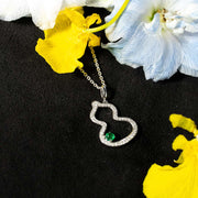 Natural Emerald Diamond Hulu Necklace D0.08ct, D0.13. 18K