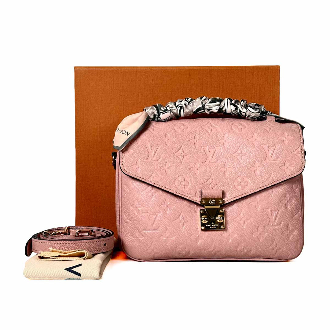 Louis Vuitton Pochette Métis Monogram Empreinte