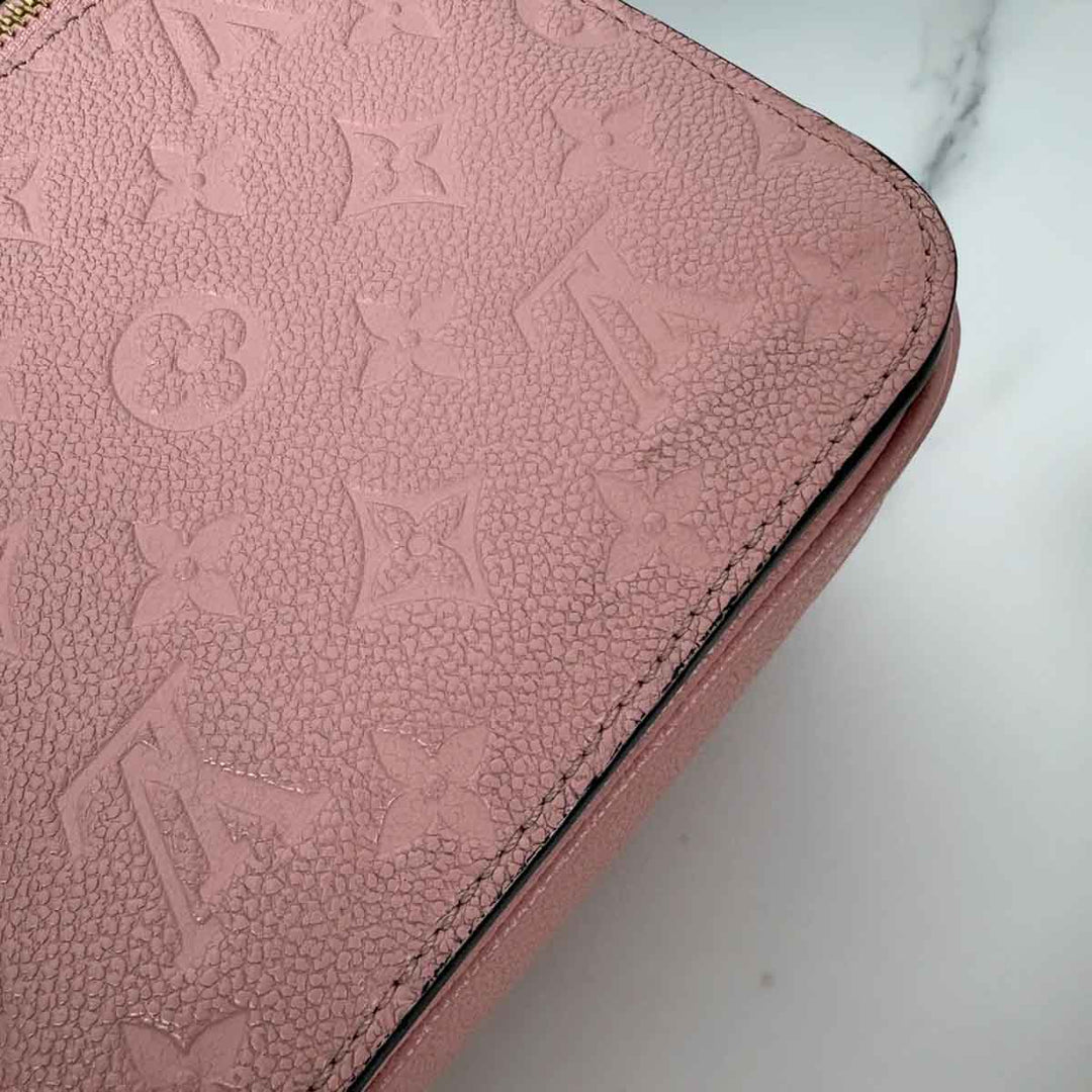 Louis Vuitton Pochette Métis Monogram Empreinte