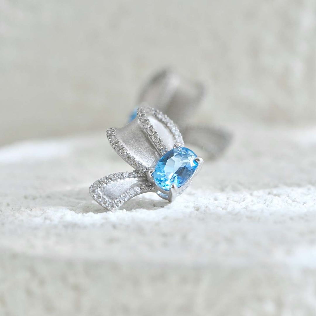 Natural Santa Maria Aquamarine Earrings 0.76ct Diamond 0.24ct 18K Gold