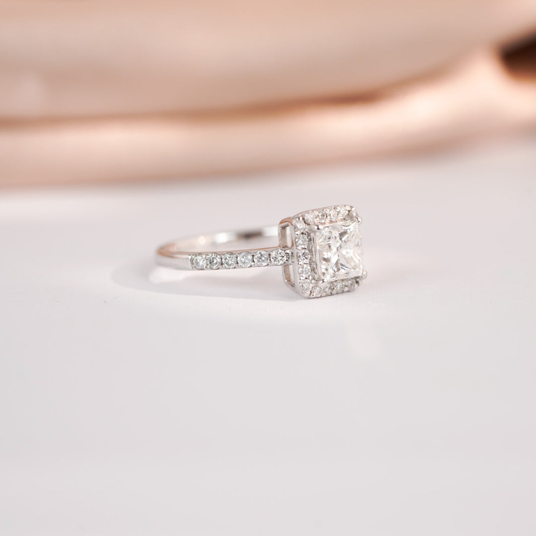 Natural White Diamond Square Ring D1.01ct d0.36ct, 18K Gold GIA
