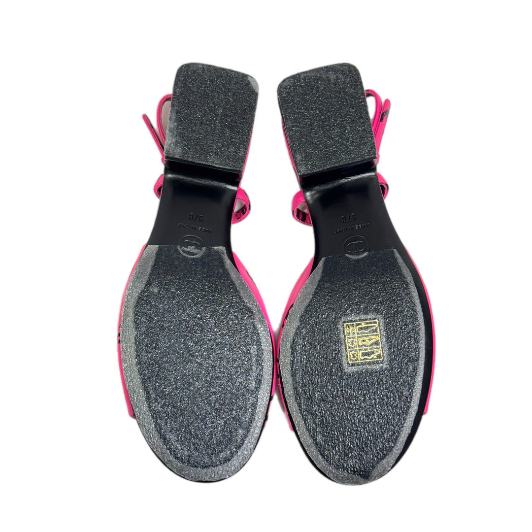 Chanel 2022 CC Print Pink/Black Sandals #37