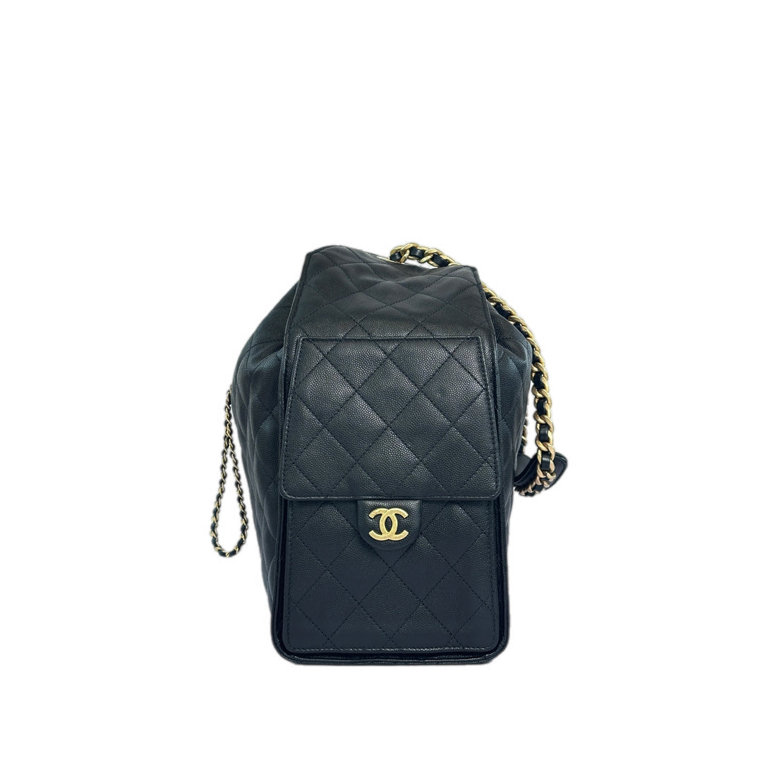 Chanel 25 Medium Hobo Bag in Black Caviar
