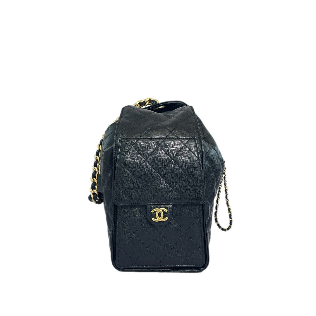 Chanel 25 Medium Hobo Bag in Black Caviar