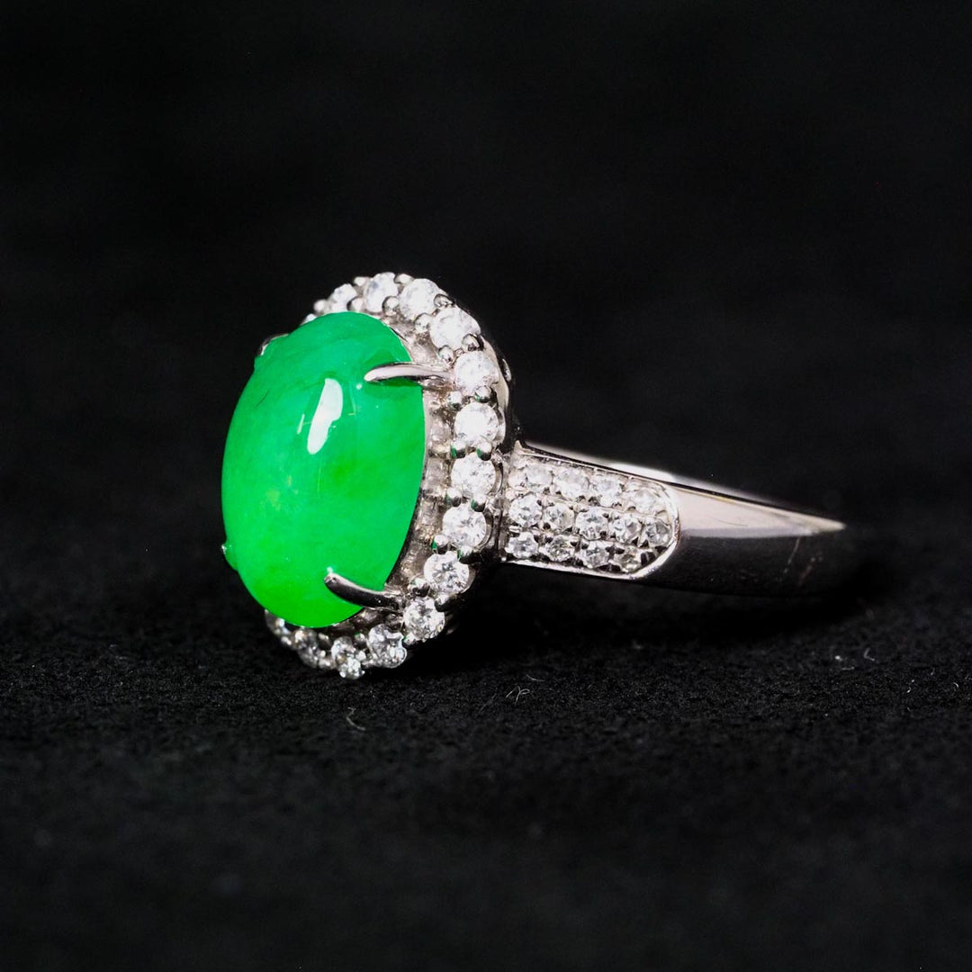 Natural Green Burmese Jade Cabochon Diamond Ring 18K Gold