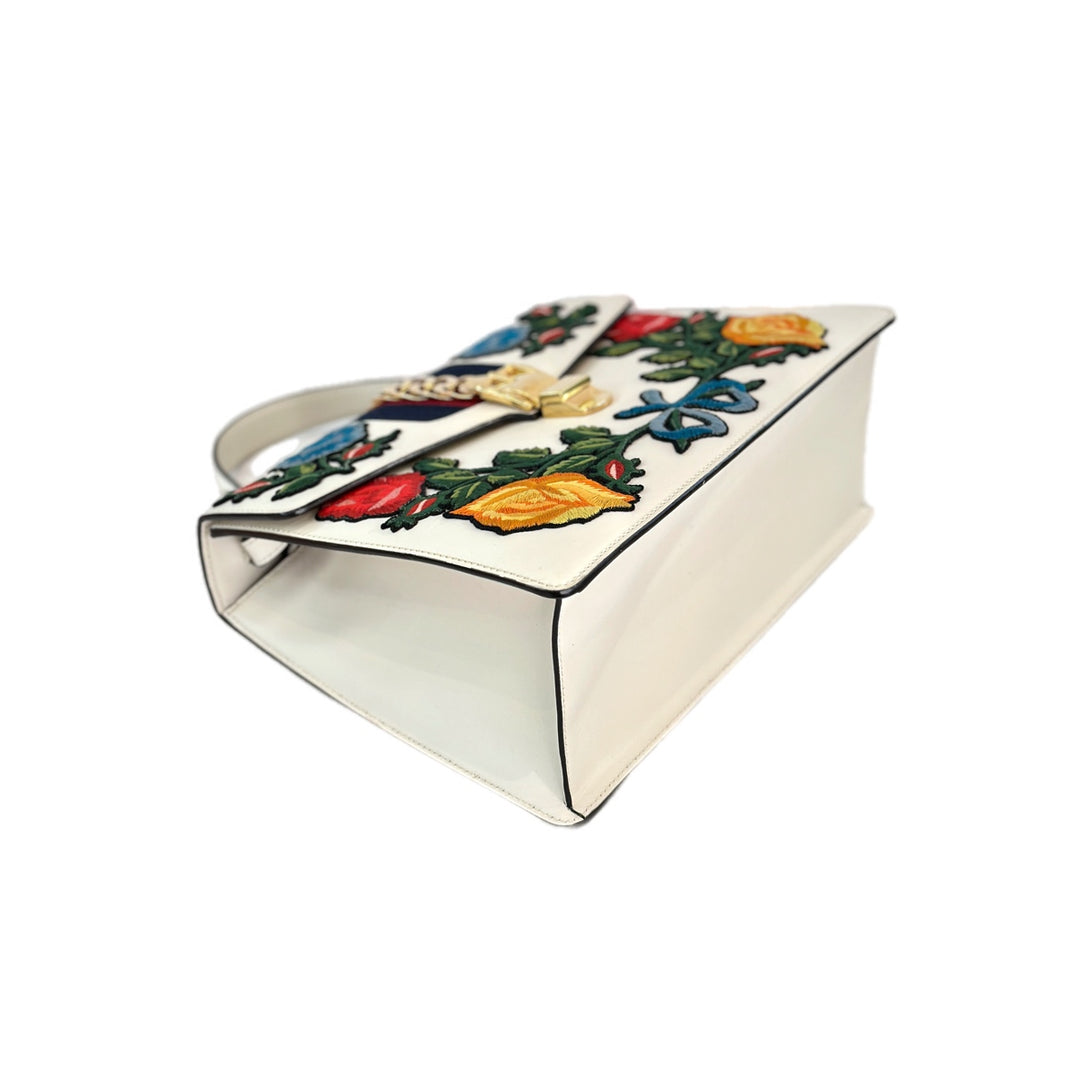 Gucci White Floral Embroidered Sylvie Medium
