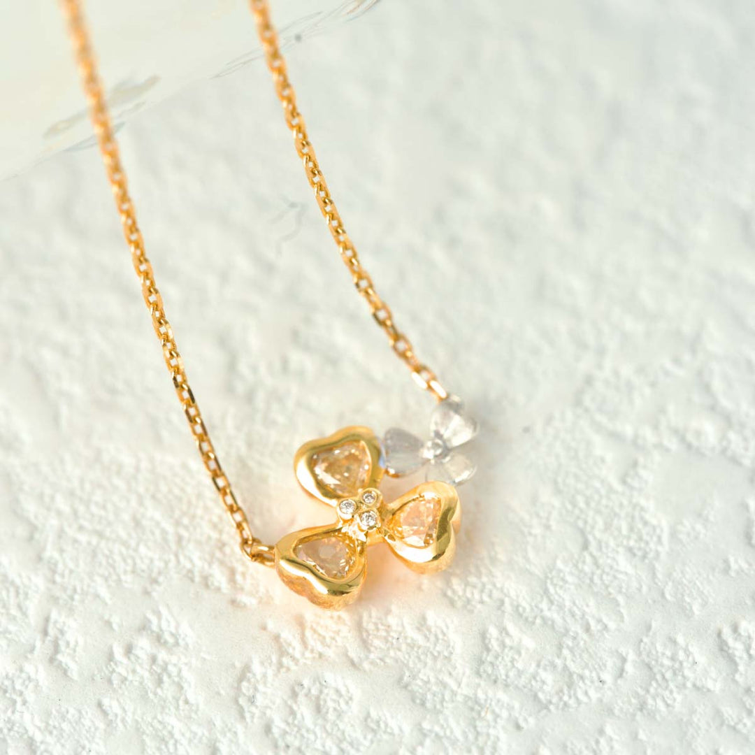Yellow Diamond Clover Necklace D0.41ct d0.01ct. 18K