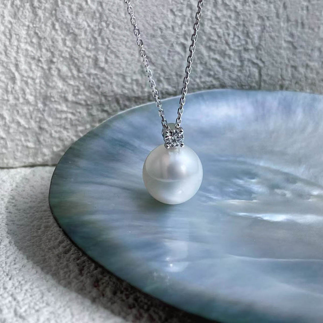 Natural South Sea White Pearl Diamond Necklace 12.2mm d0.20ct,18K