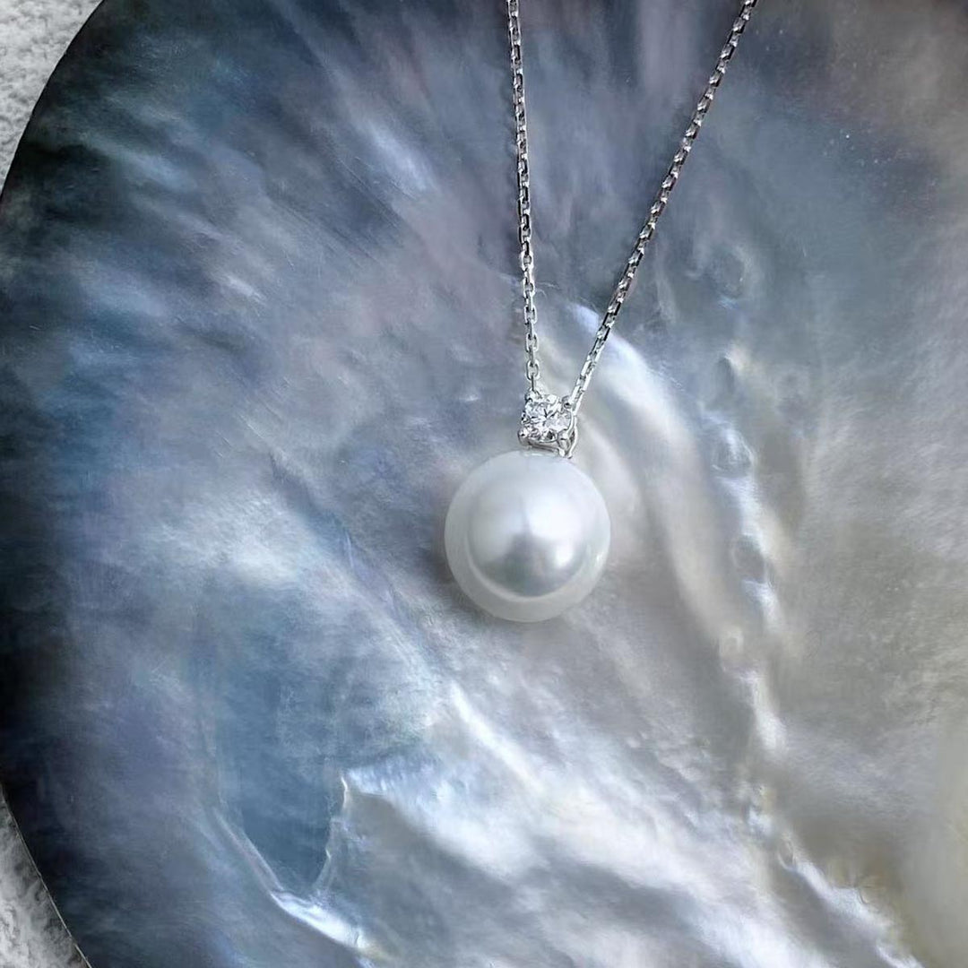 Natural South Sea White Pearl Diamond Necklace 12.2mm d0.20ct,18K