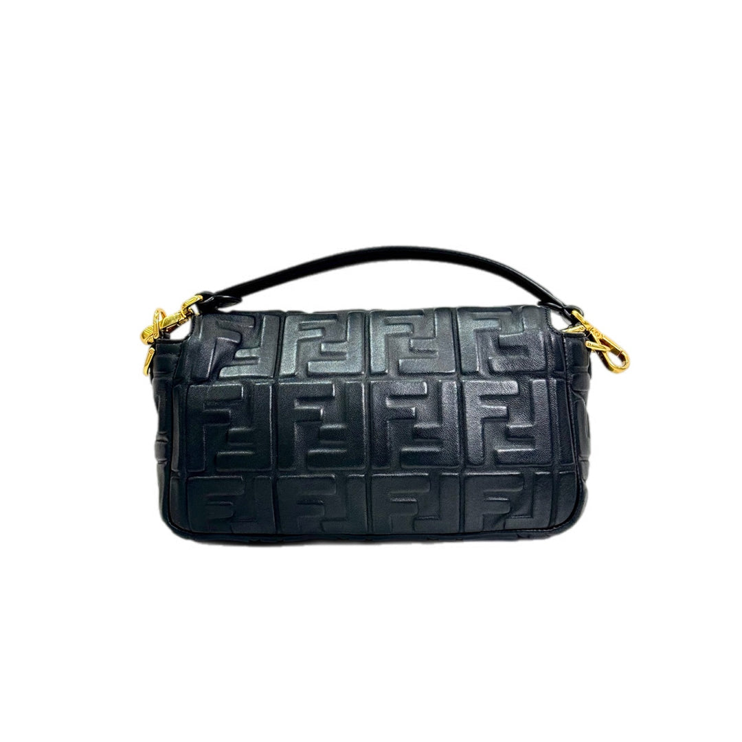 Fendi Baguette Classic Size Black Calfskin