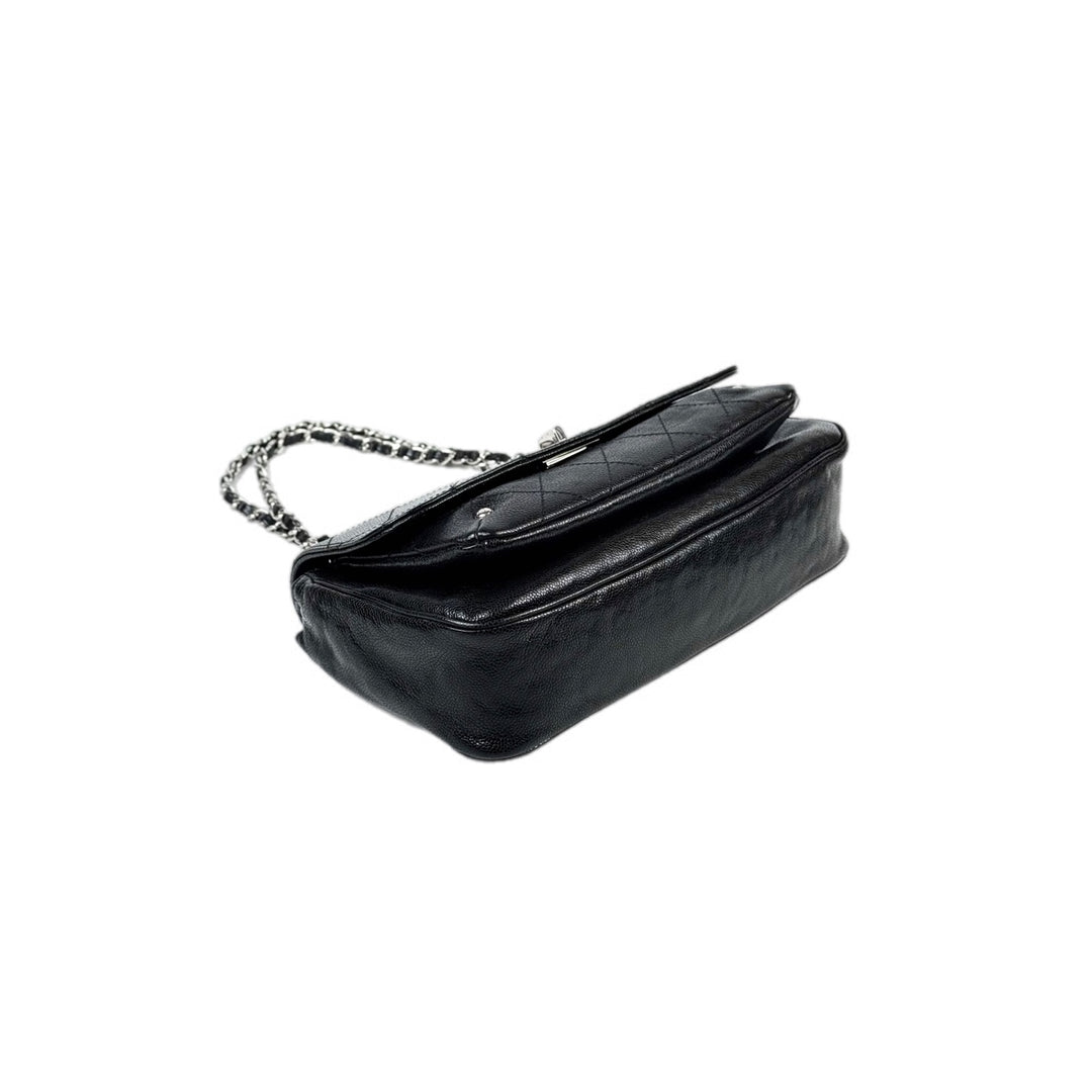 Chanel Reissue shoulder Bag Black Silver Caviar