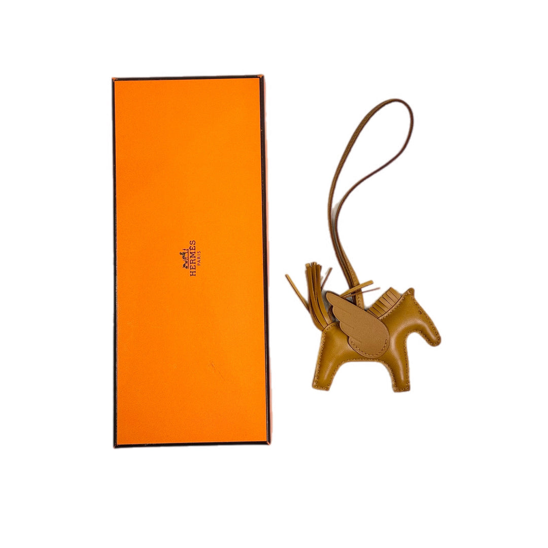 Hermes Sesame Rodeo Pegase Pm